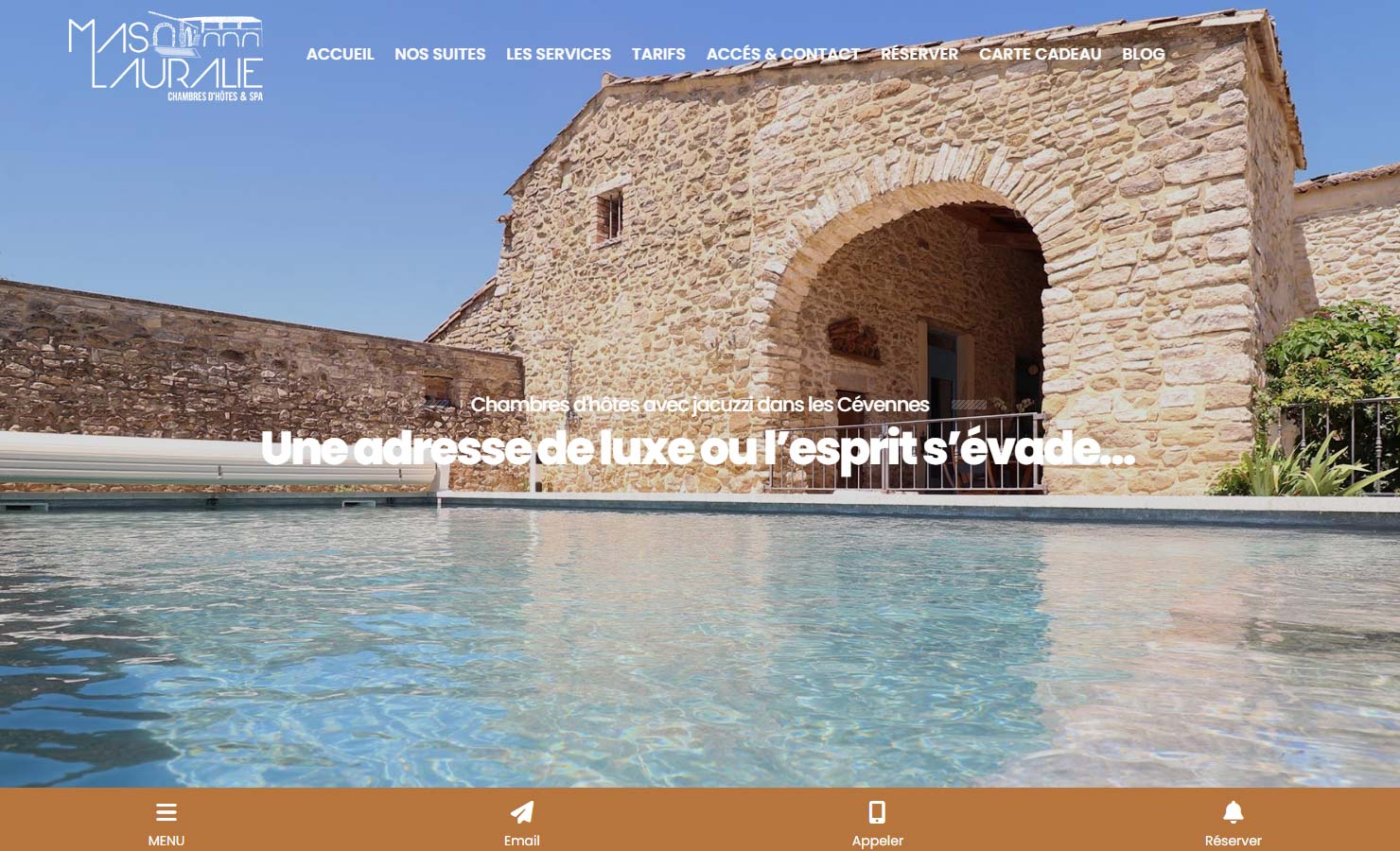 Le Mas Lauralie Alès Gard - Hébergement en suite avec spa privatif
